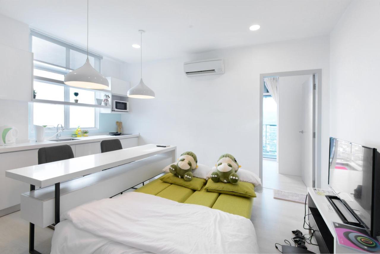 Straits Garden Suites By The Homestay Helper Georgetown Luaran gambar